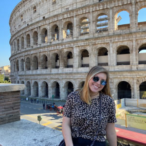 Meet your Posher, Kaitlyn